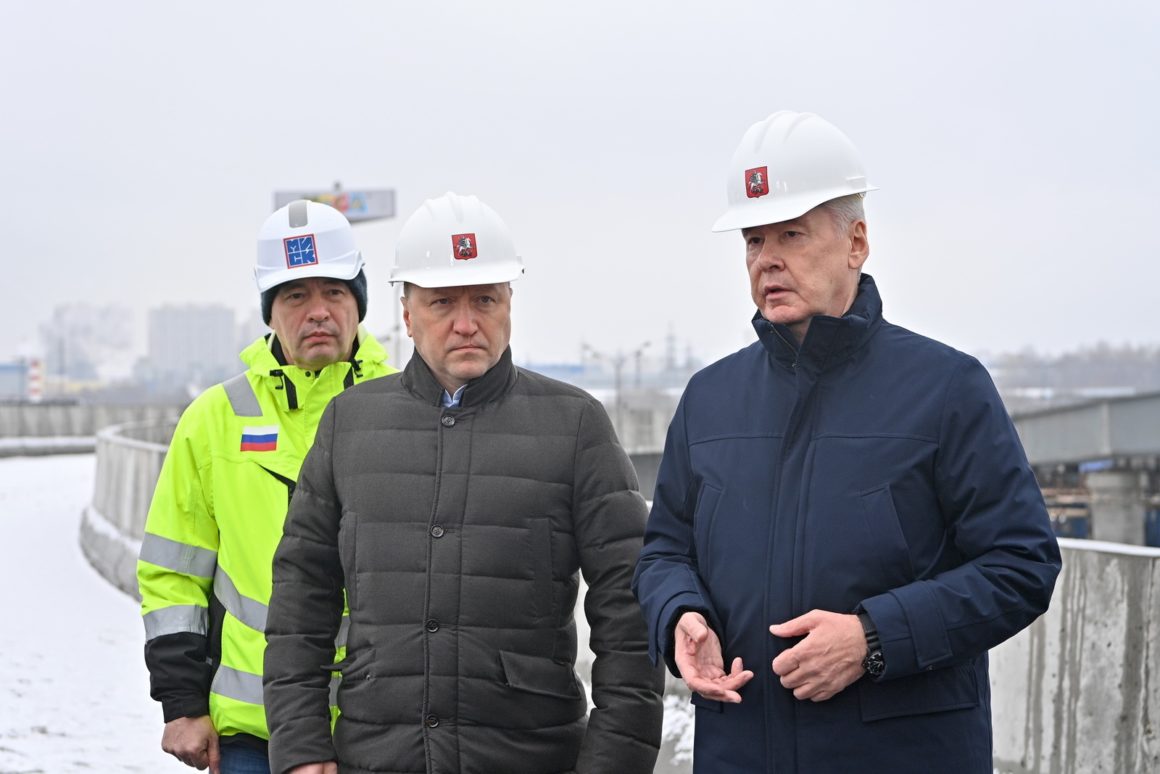 Собянин рассказал о строительстве крупных дорожных объектов в Москве в 2023 году