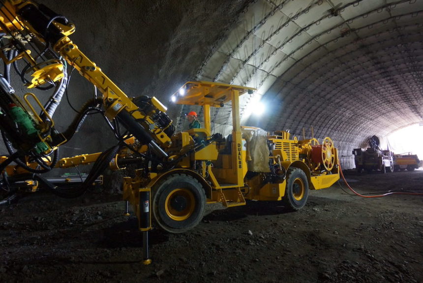 Строительство Керакского тоннеля идет с опережением графика