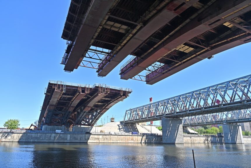 В Москве построили 66 тоннелей, эстакад и мостов в 2023 году