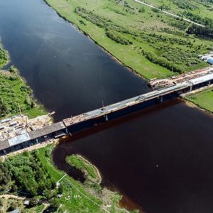 На Северном обходе Твери полностью завершен монтаж пролетов моста через Волгу